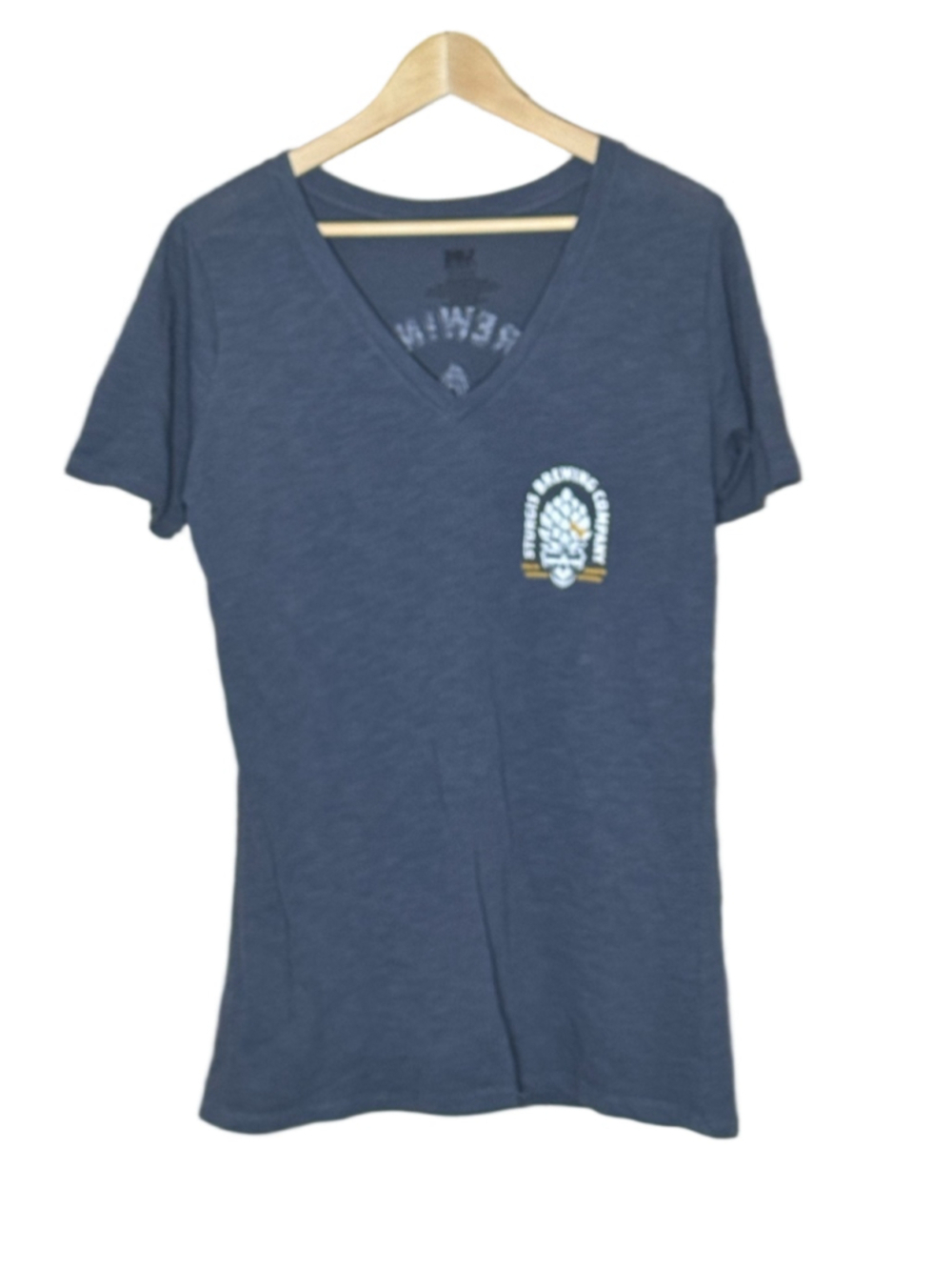 Sturgis Brewing Company Skull and Hops graphics V-Neck Tee size 2X